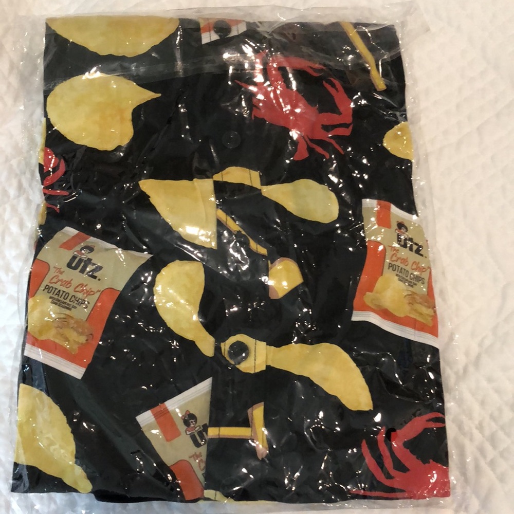 UTZ 2XL BUTTON DOWN - Picture 4 of 5